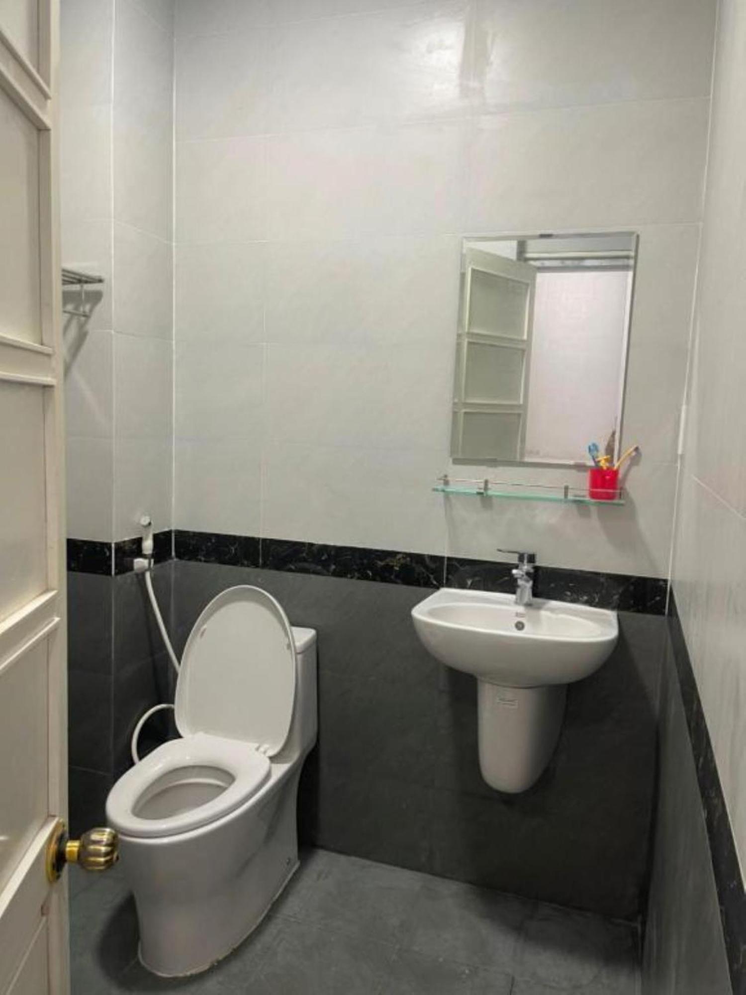 Nhat Long Homestay 후에 외부 사진